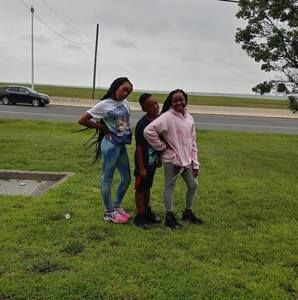 Meet your Posher, Jean